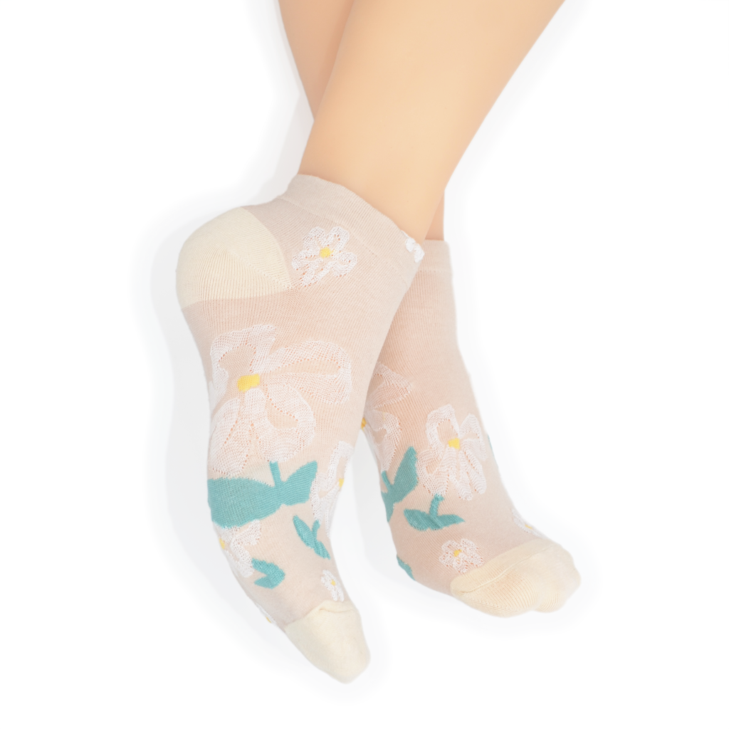 Bold Blooms Ankle Socks - Nude