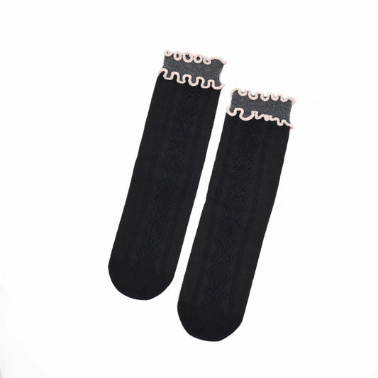 Alice Cable Knit Lettuce Quarter Crew - Black