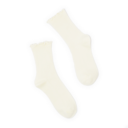 Lettuce Ruffle Top Quarter Crew Socks - Cream