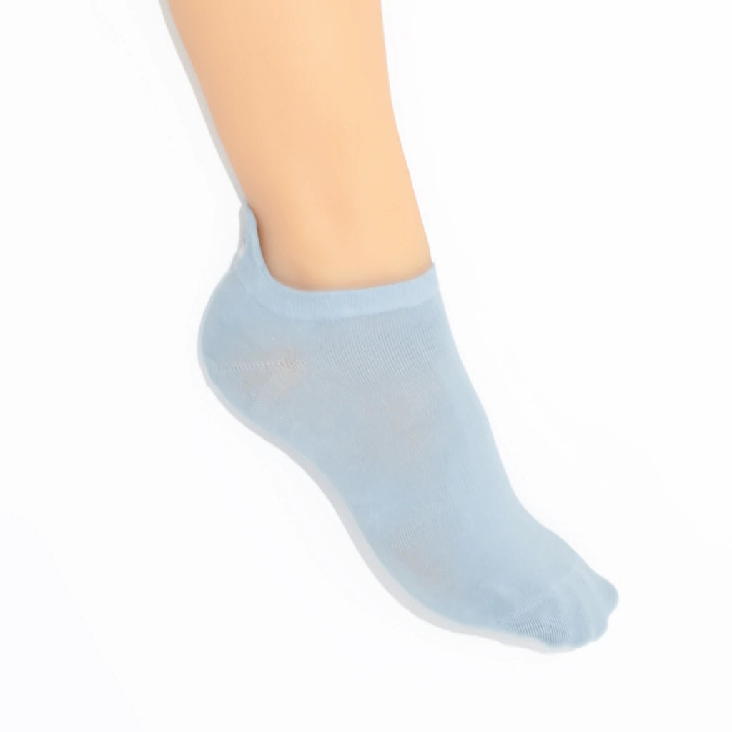A leg modelling sky blue no show socks with an embroidered panda heel tab.